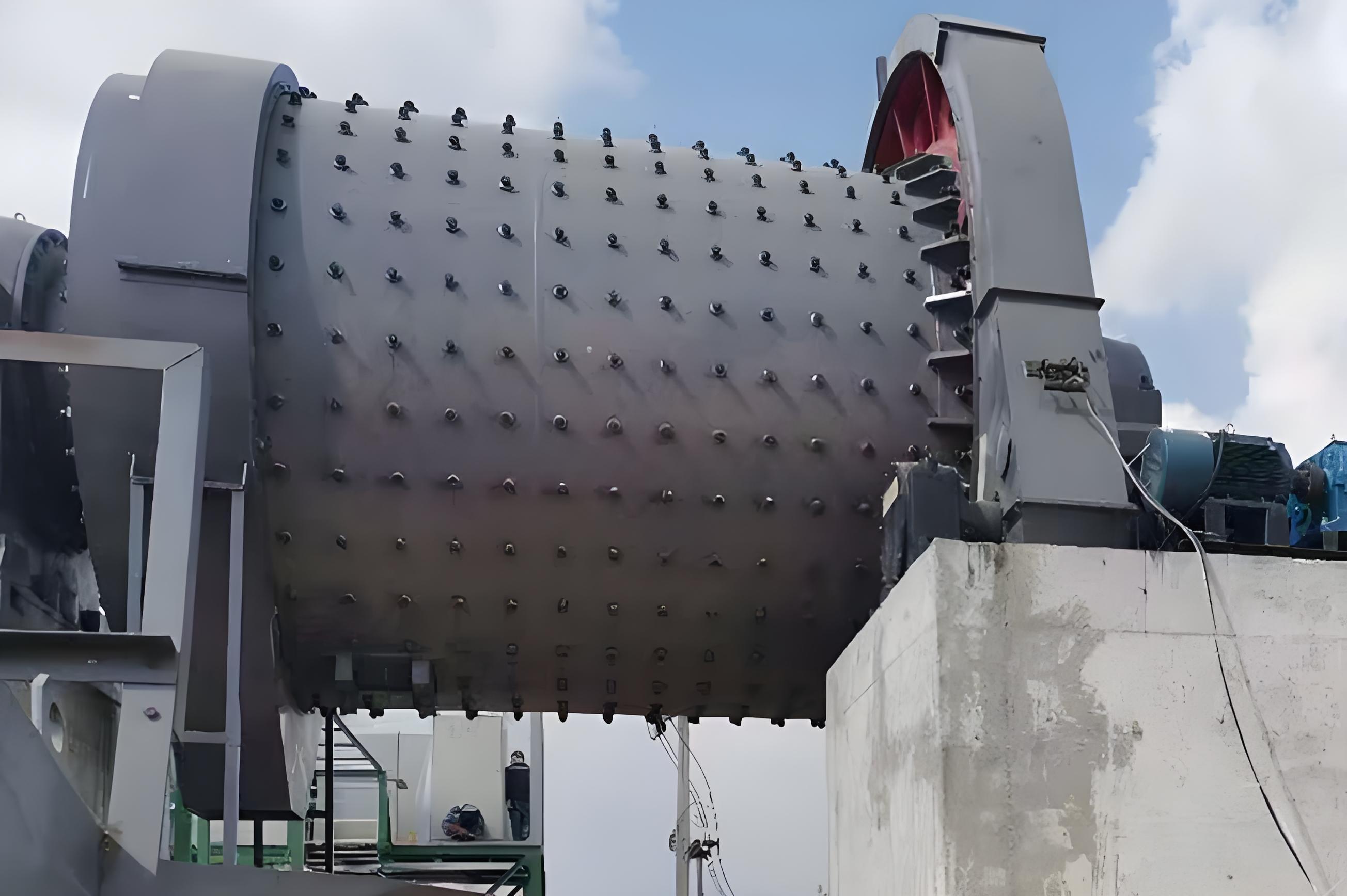 Tire-Type mobile crusher used in quarry

